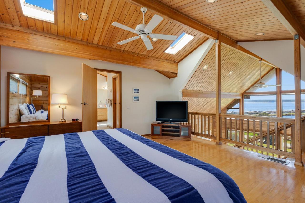 Villa Whidbey Cedar Sunsets Freeland Exterior foto